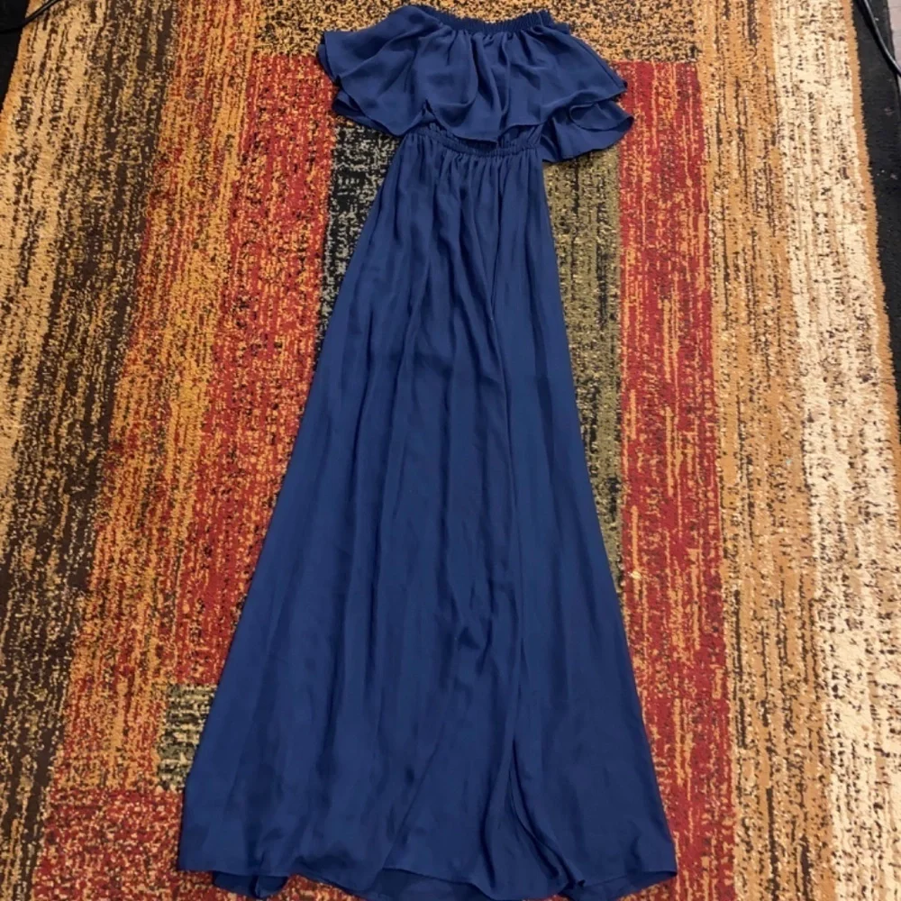 Show Me Your MuMu Size Xs NAVY COLOR maxi dress off shoulder